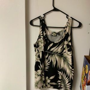 COPY - Tommy Bahama 💯% silk dressy🌴tank
